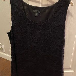 Black lace overlay tank -size L